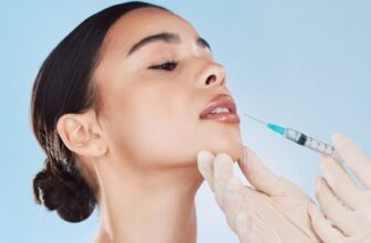 The Role of Nutrition in Maintaining Soft, Healthy Lips